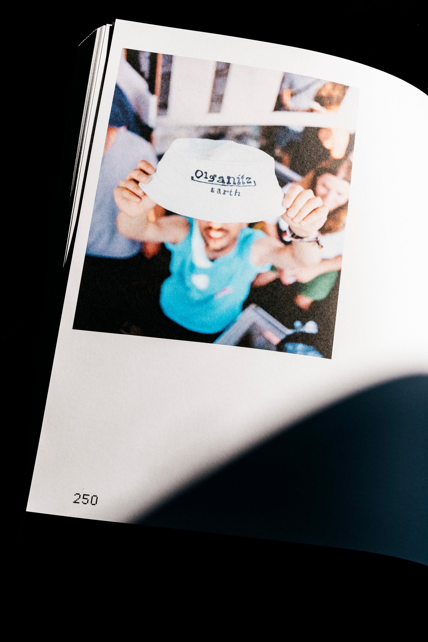 "ZUM BUNGALOWDORF 1" – A NACHTDIGITAL BOOK BY CHRISTIAN ROTHE