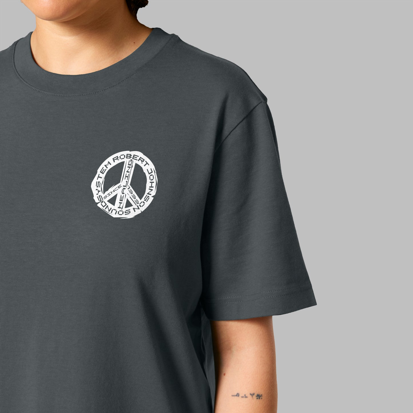 "Found Objects: Peace by Gerald Holtom!" - Shirt - ANTHRACITE